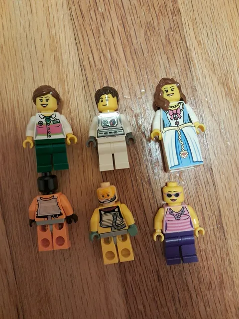 LEGO Minifigure 6 Mini Figures for City Town Building