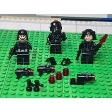 LEGO Star Wars Black Helmet Imperial Minifigure Bundle