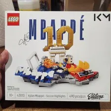 LEGO EDITION KYLIAN MBAPPE SOCCER HIGHLIGHTS SET 43013 490 Pcs NEW Sealed
