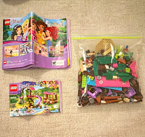 LEGO Friends 41038 Jungle Rescue Base 472 Pieces (2014) w/ Instructions, no box