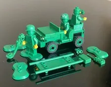 Lego Army Men (Toy Story) with Jeep, Stretcher, and Accessories
