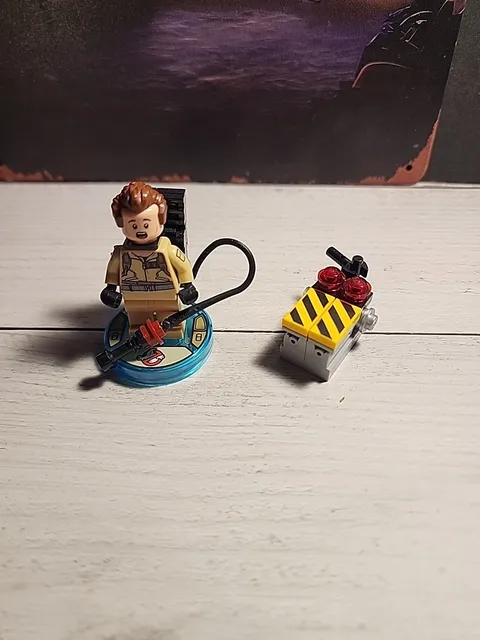 Lego Dr. Peter Venkman Minifigure Proton Pack Ghostbusters