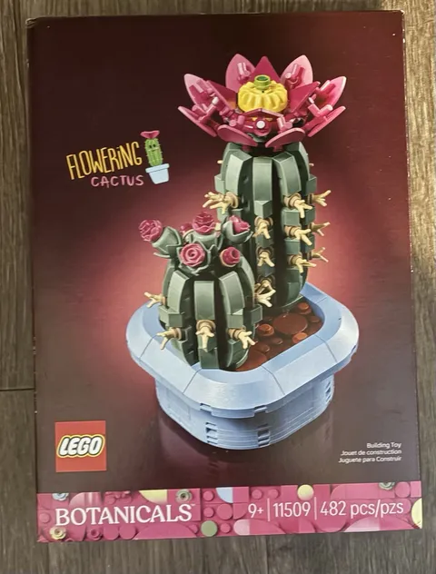 LEGO Botanicals Flowering Cactus Set 11509 482 Pieces Age 9+