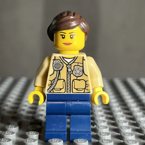 LEGO® Minifig cty0548 - Swamp Police - Officer Female - 3C