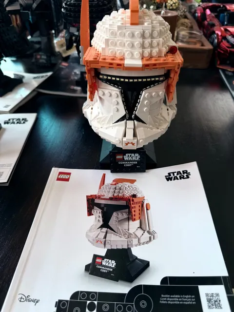 LEGO Star Wars Clone Commander Cody Helmet 75350 + LES LIGHTS INSTALLED + MANUAL