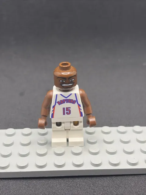 LEGO NBA Vince Carter, Toronto Raptors #15 (White Uniform) Minifigure nba039