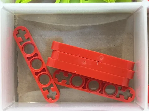 LEGO Parts - Red Technic, Liftarm Thin 1 x 5 - Axle Holes - No 11478 - QTY 5