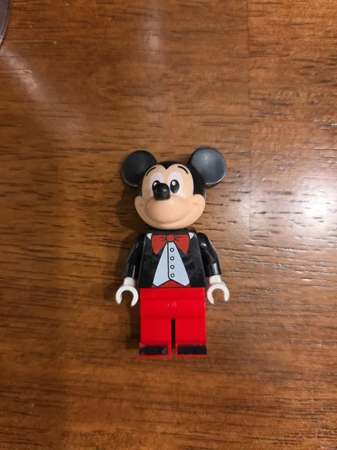 mickey mouse mini figures Lego