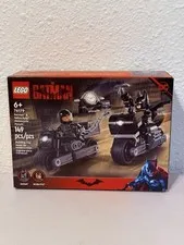 NEW LEGO THE BATMAN BATMAN & SELINA KYLE MOTORCYCLE PURSUIT, SET 76179