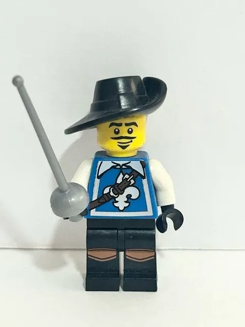 Lego Mini Figure Musketeer Series 4 2011 NO Plume Feather Figure Pre-Owned