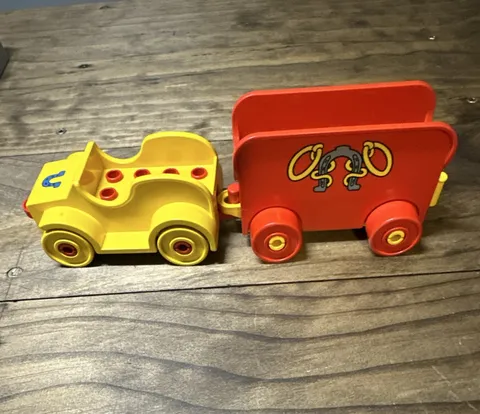 LEGO DUPLO Yellow Wheeled Car & Red Trailer Wagon 2pc Vehicle 619/620