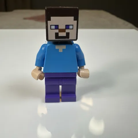 Genuine LEGO Minecraft Steve Minifigure Figure Replacement Authentic Blue