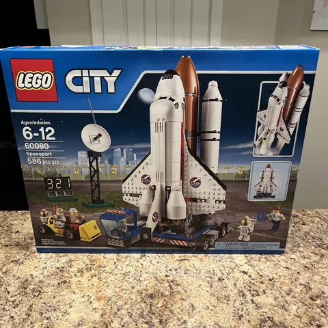 New Sealed LEGO CITY: Spaceport (60080) Space Shuttle Retired 2015 Rare
