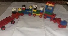 1988 Lego DUPLO TRAIN SET With Figures