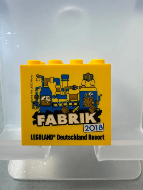 Lego Collectible Brick Custom Brick 2x4x3 Yellow Legoland Factory 2018