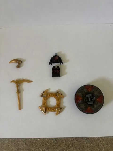 LEGO Ninjago NRG Cole (Missing head) with Spinner