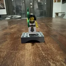 Egyptian Queen Series 5 Cleopatra Green Snake Egypt LEGO® Minifigure Mini Figure