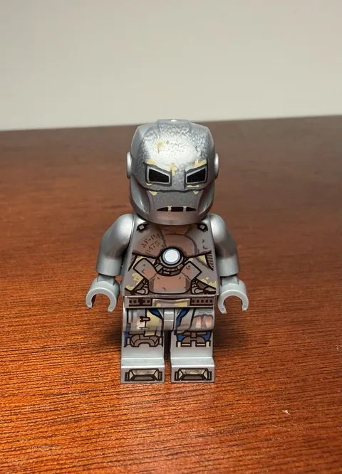 Iron Man - Mark 1 Armor - 76125 - sh0565 - LEGO Super Heroes Avengers Minifigure