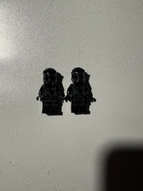 LEGO Star Wars First Order TIE Fighter Pilot Minifigure sw0672 75101 Lot of 2