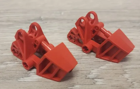 Lego 32475 Red Bionicle Foot with Ball Joint Socket 3 x 6 x 2 1/3 Lot Of 2