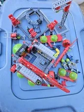 Retired LEGO Atlantis 8077 Exploration Headquarters Diver Minifigs Minifigurines