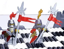 LEGO Castle Kingdoms Lion Knight Breastplate Armor Helmet Minifigures 853373 X2