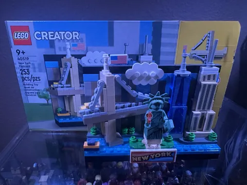LEGO CREATOR: New York Postcard (40519) Complete With Box