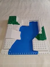 Lego Duplo Vintage Baseplate With Raised Ice And Grass With Water Landscape 6447