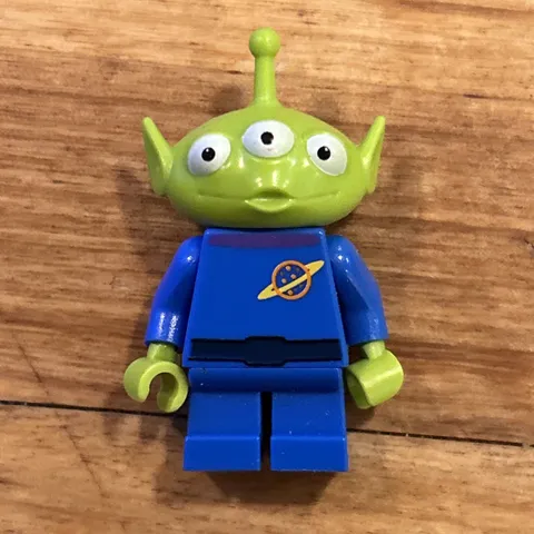 LEGO Minifigure: Toy Story- Alien (toy006, Sets: 30070 , 7592, 7591, 7598)