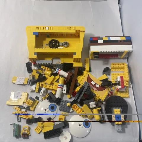 LEGO 3826 Build-A-Bob SpongeBob SquarePants Figure As-Is & Mini-Fig No Manual