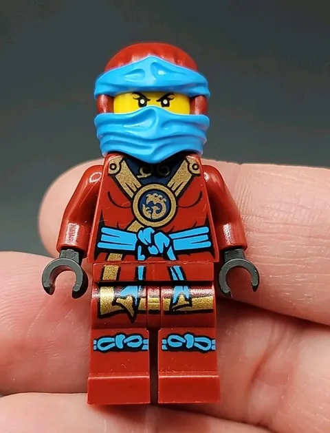 LEGO Minifigure Nya Deepstone Armor njo0212 Ninjago Skybound 70600 Rare!