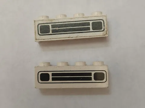 (2) LEGO White Car Grille Black Embossed Print 1x4 Brick VG