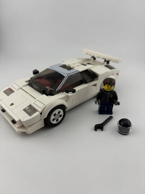 LEGO SPEED CHAMPIONS: Lamborghini Countach (76908) USED