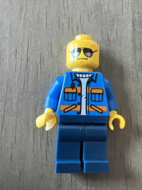 LEGO cty0500a Male Blue Orange Jacket Dark Blue Legs Orange Stripes Sunglasses