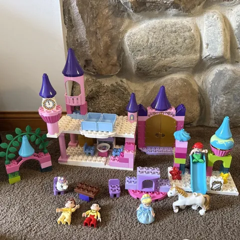 Lego Duplo princess castle Cinderella Belle Aerial set Lot Teapot Horse