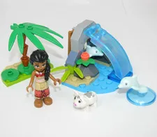 LEGO 30646 Moana Minifigure with 2 Baby Dolphins & Pig - Figures