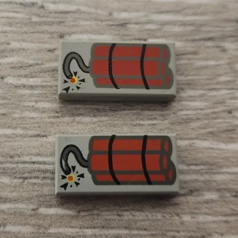 Lego 3069p03 Light Gray Tile 1 x 2 With Dynamite Pattern Piece Part Lot Of 2