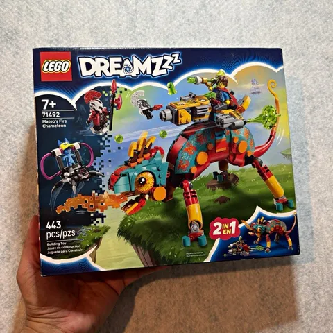 LEGO DREAMZzz Mateo's Fire Chameleon 71492 2-in-1 Set 443 pcs Age 7+