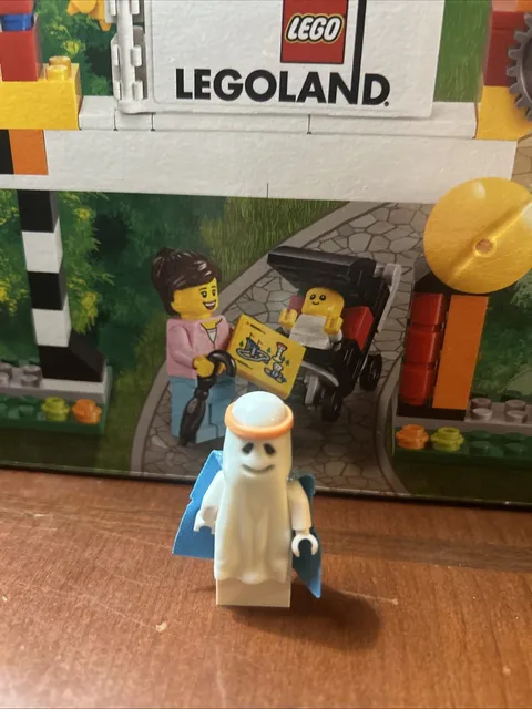 LEGO Movie Minifigure-Vitruvius Ghost Shroud 70818 Glow In Dark