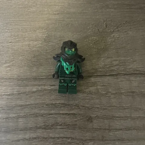 OFFICIAL LEGO Possessed Lloyd Minifigure. RARE 2015, NO CRACKS