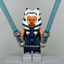 LEGO Star Wars sw1096 Adult Ahsoka Tano Minifigure & Lightsabers 75283 75310
