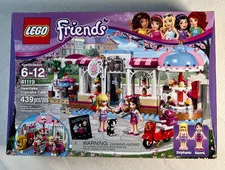 LEGO FRIENDS Heartlake Cupcake Cafe Stephanie Naomi Cat Set 41119 New Sealed Box