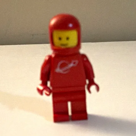 LEGO Classic Space Red Astronaut/Spaceman Minifigure with Red Helmet