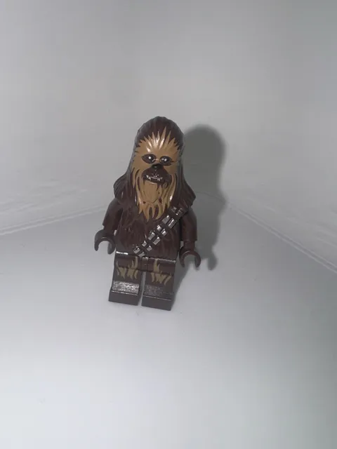 LEGO Star Wars Chewbacca Minifigure Reddish Brown Gray Bandolier Wookiee