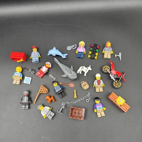 LEGO Mini Figure Figs Minifigs Figures Assorted Figures and Accessories Lot