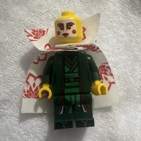 LEGO Minifigure Jade Princess (missing hair piece) GENUINE