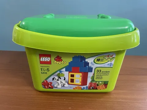 DUPLO LEGO basic building blocks and animals with storage box