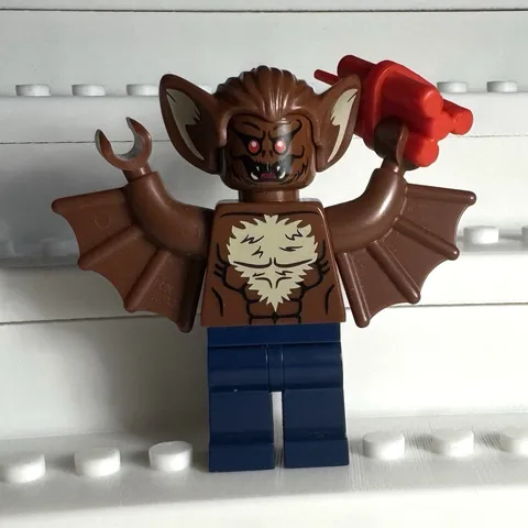 LEGO  Minifigure Man-Bat