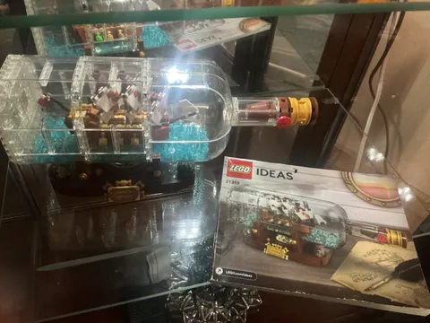 Lego 21313 Ideas Ship in a Bottle The Flagship Leviathan Retired (2018)