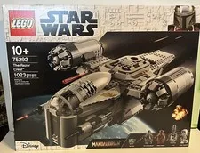 LEGO Star Wars: The Razor Crest (75292) Brand New!